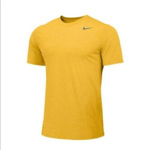Nike Men’s Dri-Fit Large Athletic Cut Shirt Gold